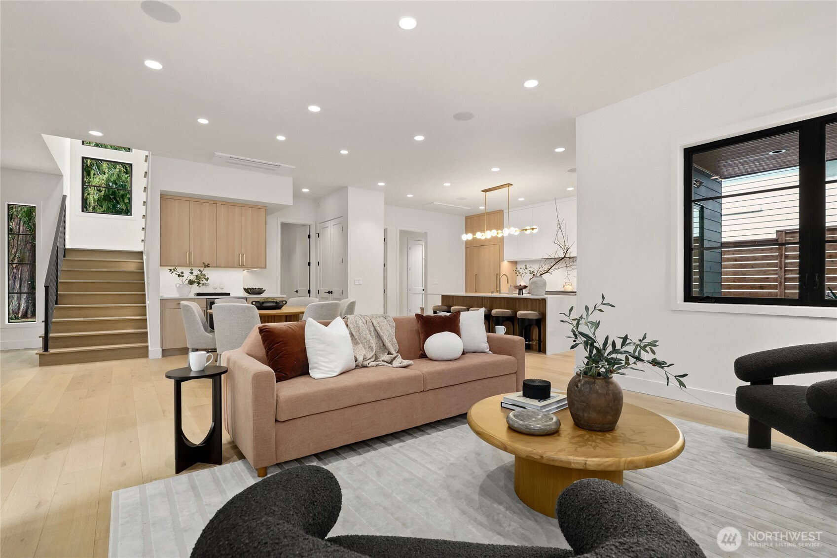 11428 108th Avenue NE #A, Kirkland, WA 98033