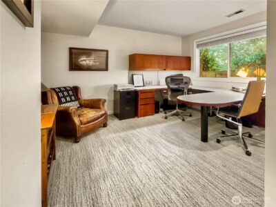4017 239th Place SE, Sammamish, WA 98029 - Photo 16