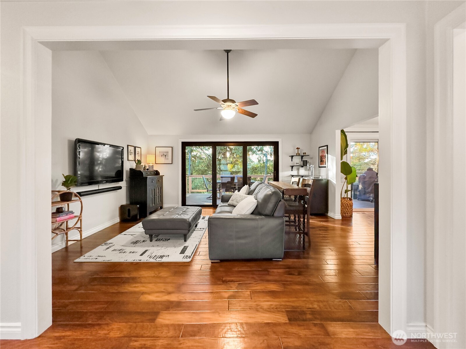 4017 239th Place SE, Sammamish, WA 98029