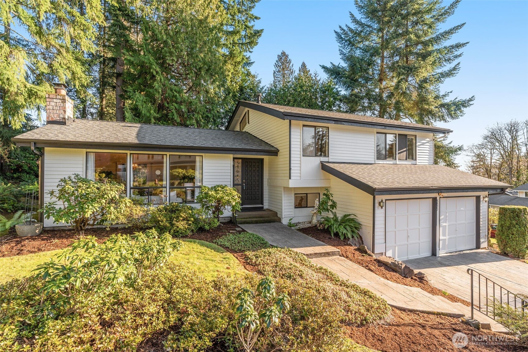5820 141st Place SE, Bellevue, WA 98006-4316