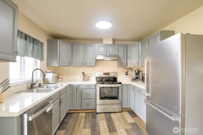 5708 19TH Avenue SE, Lacey, WA 98503 - Photo 8