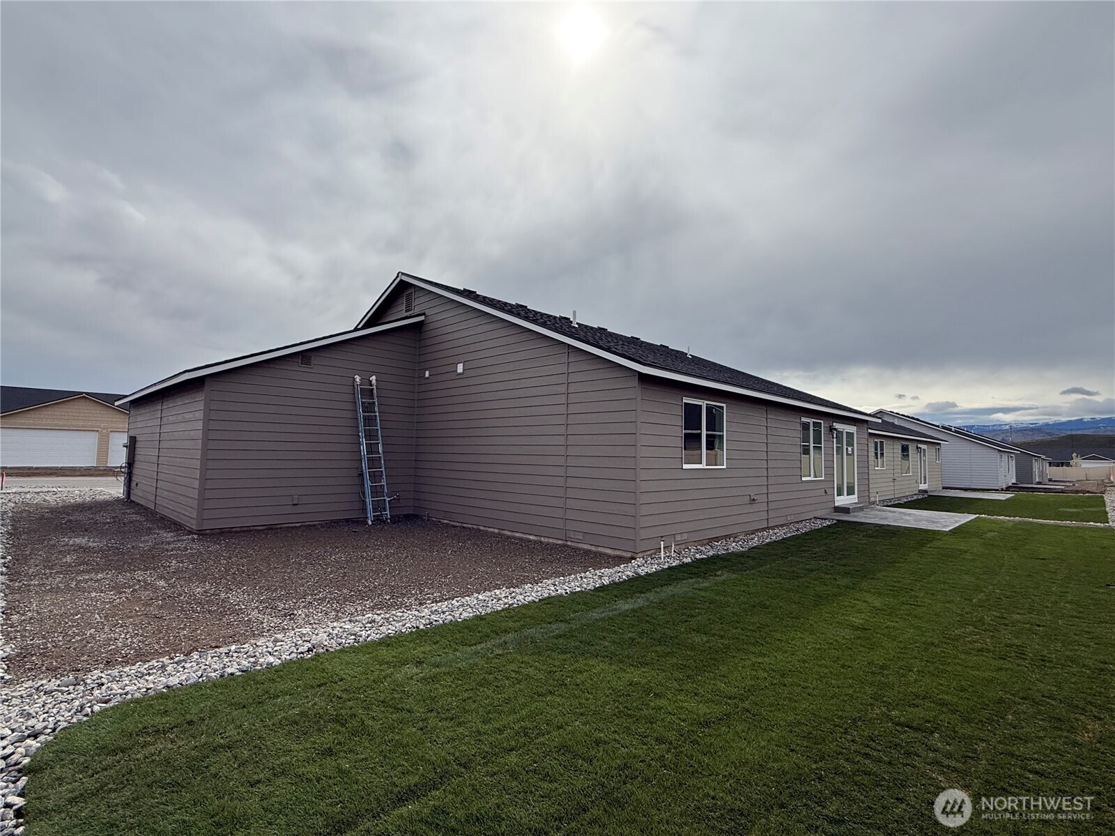 138 Salmon Drive , Wenatchee, WA 98801