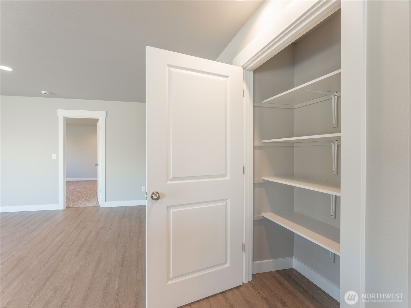 138 Salmon Drive , Wenatchee, WA 98801