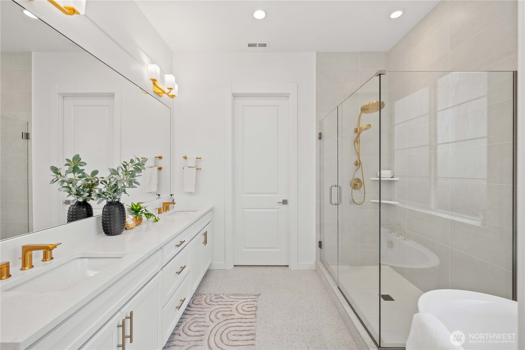 23380 SE Larch Street , Black Diamond, WA 98010