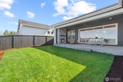 23380 SE Larch Street , Black Diamond, WA 98010 - Photo 25