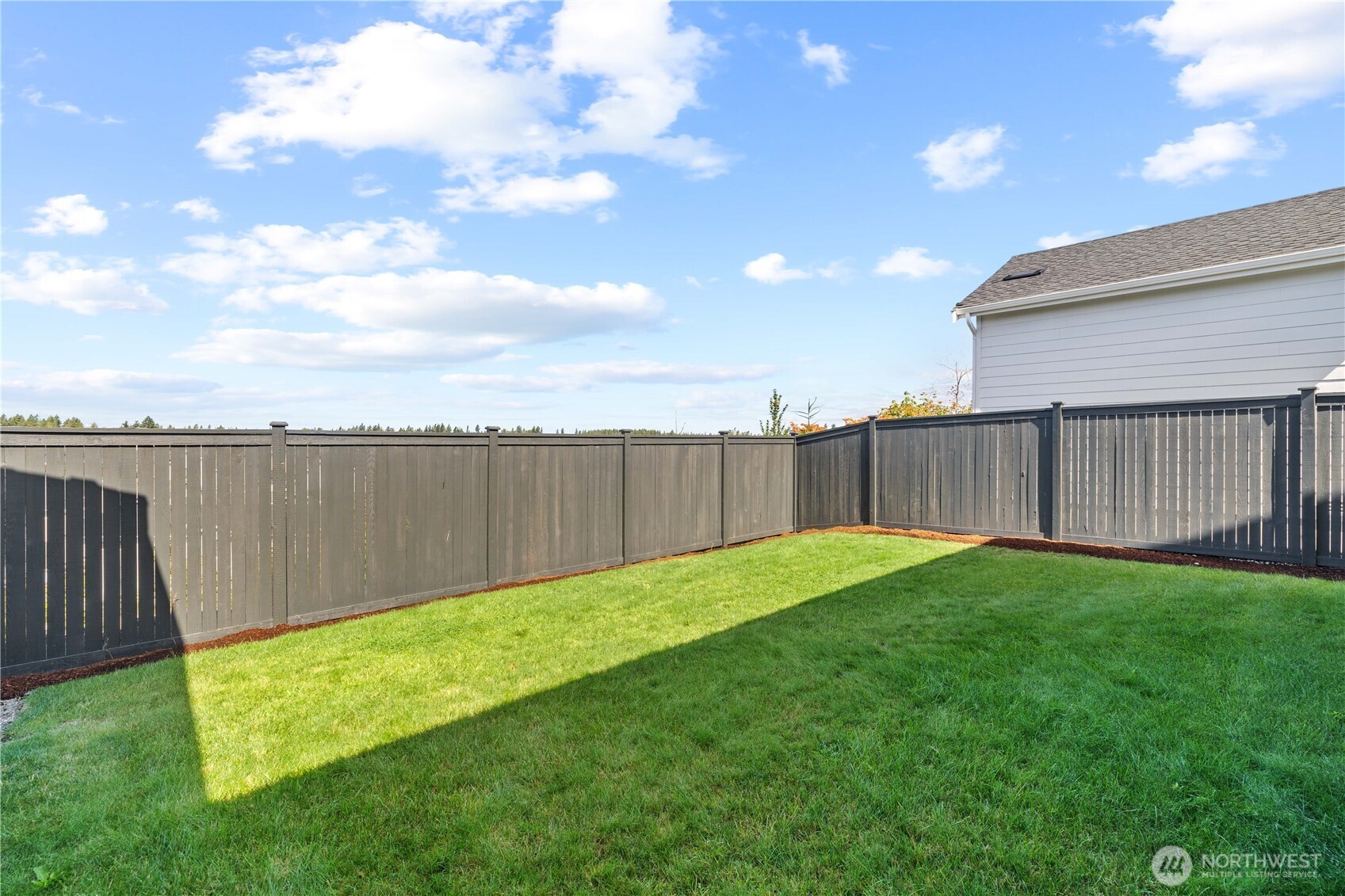 23380 SE Larch Street , Black Diamond, WA 98010