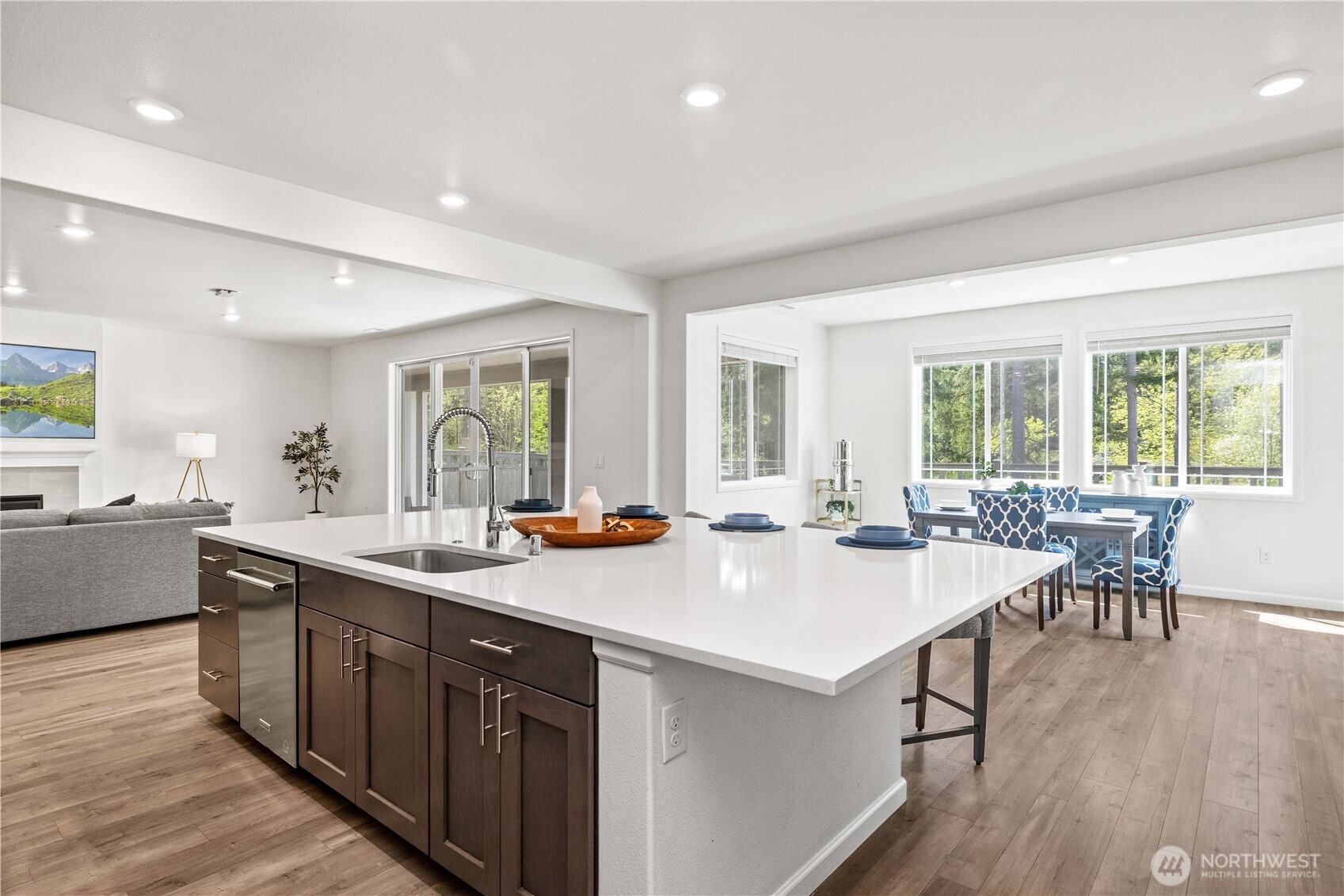 32943 Ash Avenue SE, Black Diamond, WA 98010