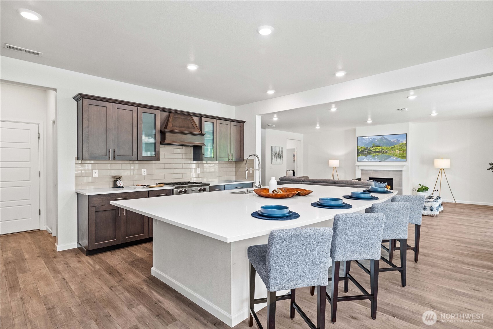 32943 Ash Avenue SE, Black Diamond, WA 98010