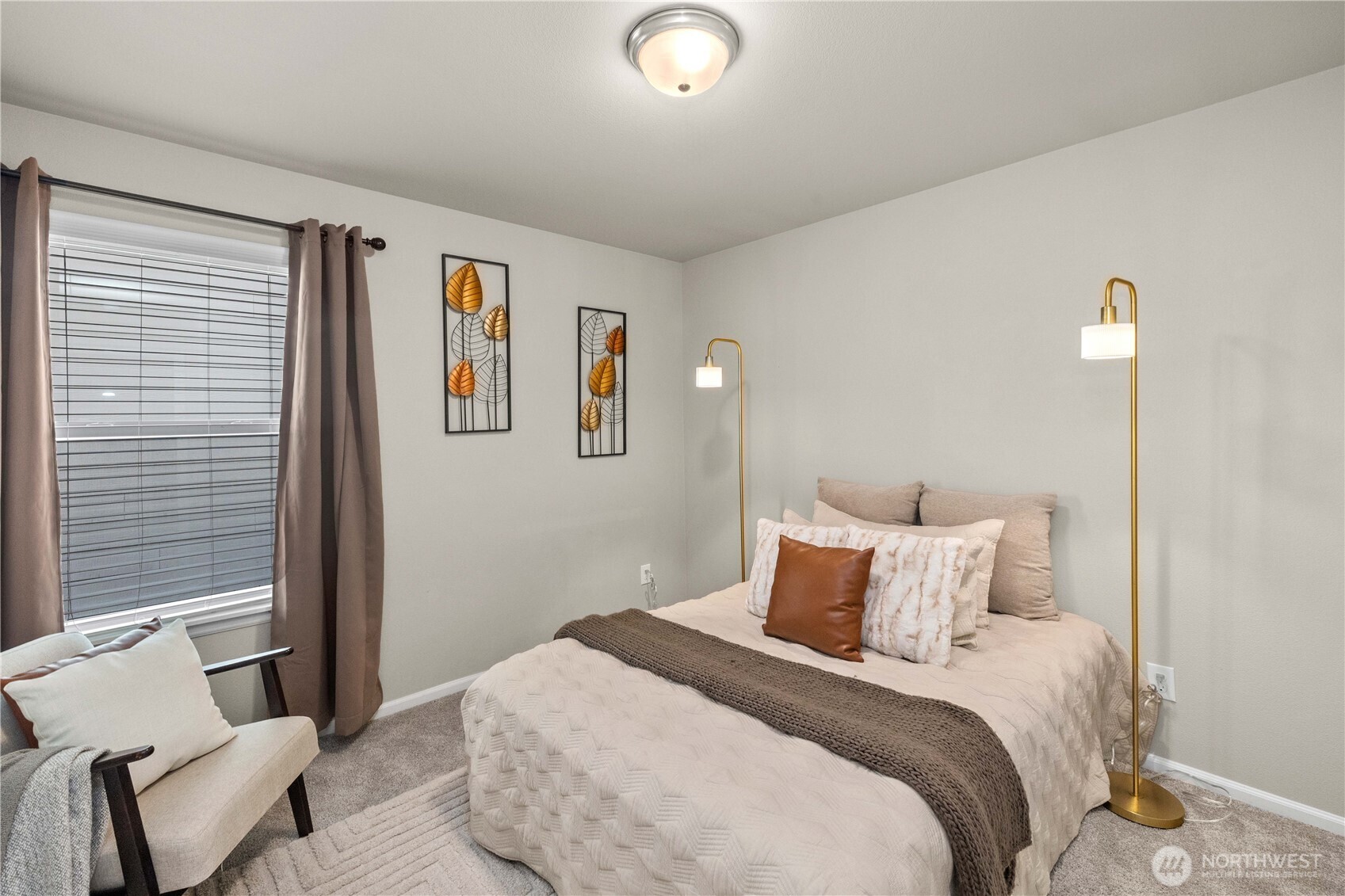 32898 Pine Avenue SE, Black Diamond, WA 98010