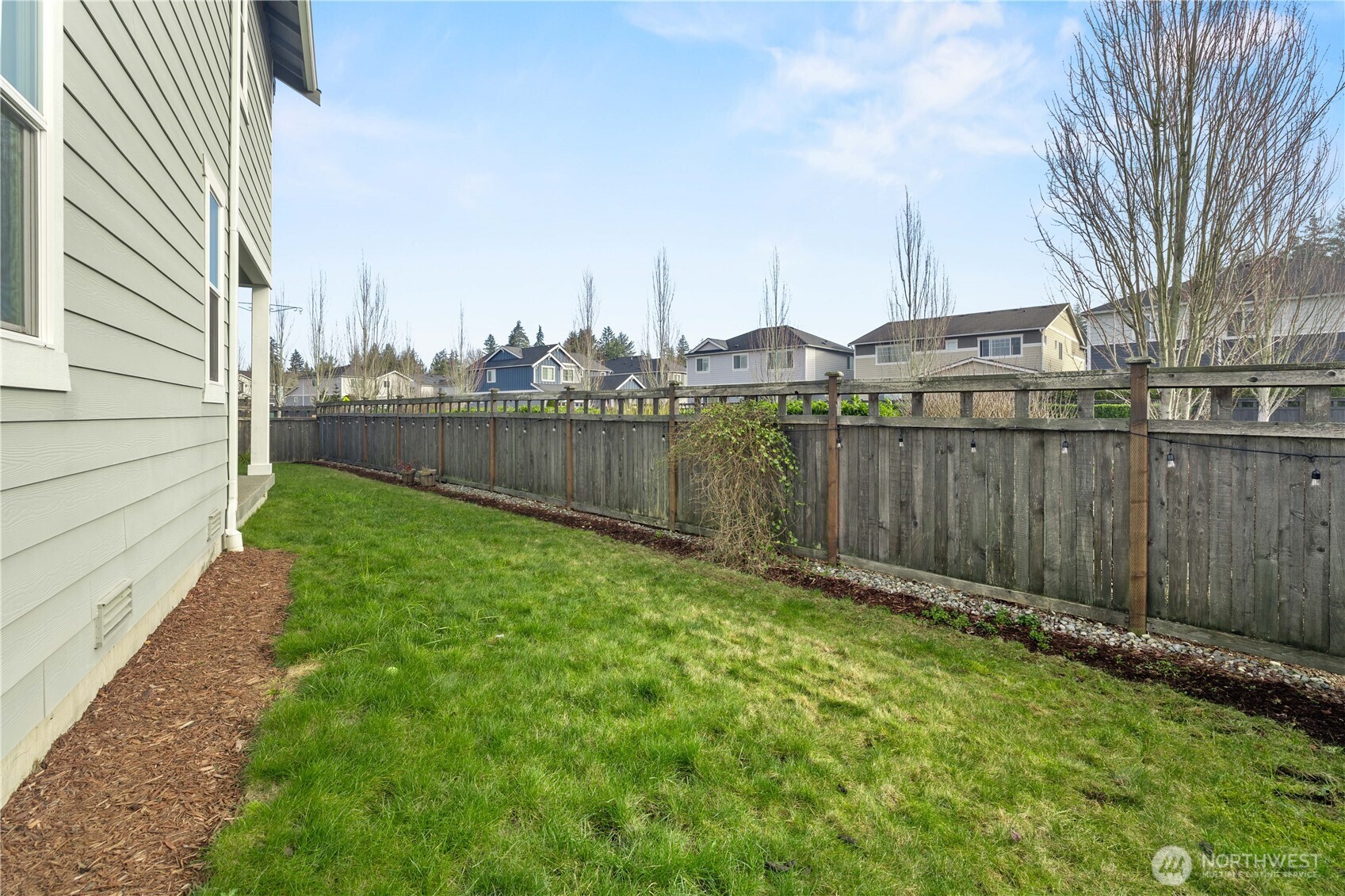 32898 Pine Avenue SE, Black Diamond, WA 98010