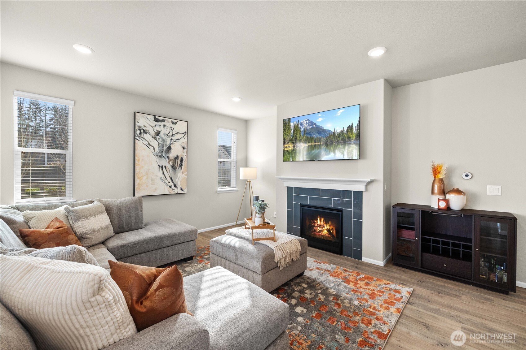 32898 Pine Avenue SE, Black Diamond, WA 98010