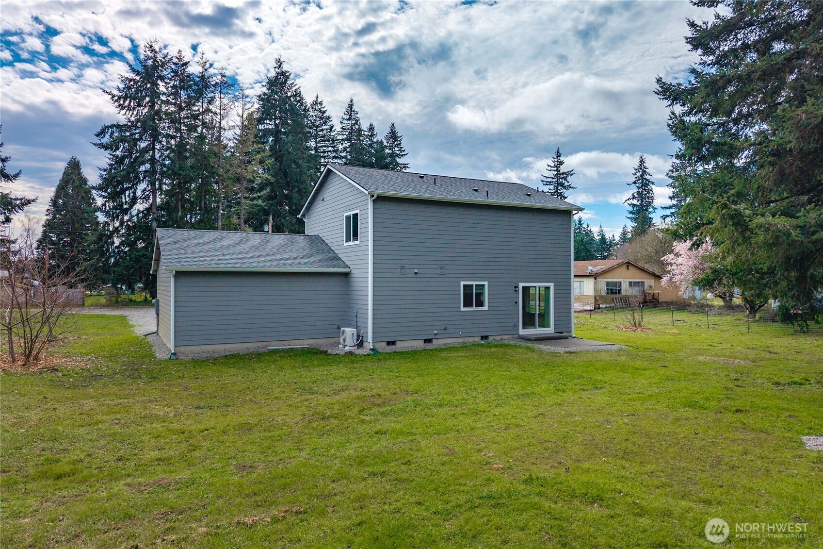 7913 Ayer Street SE, Olympia, WA 98501