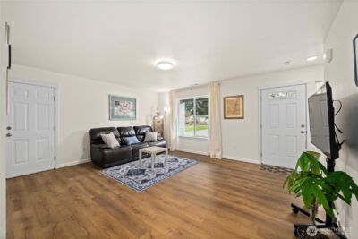 7913 Ayer Street SE, Olympia, WA 98501 - Photo 4