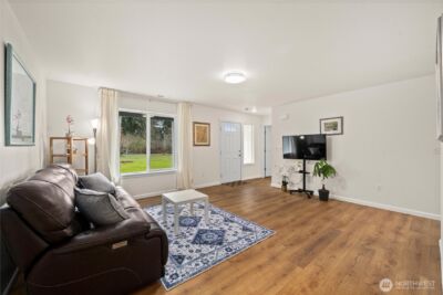 7913 Ayer Street SE, Olympia, WA 98501 - Photo 5