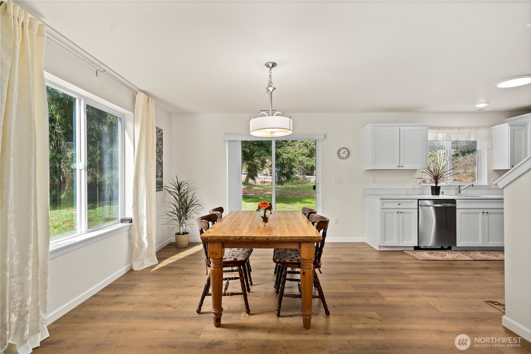 7913 Ayer Street SE, Olympia, WA 98501