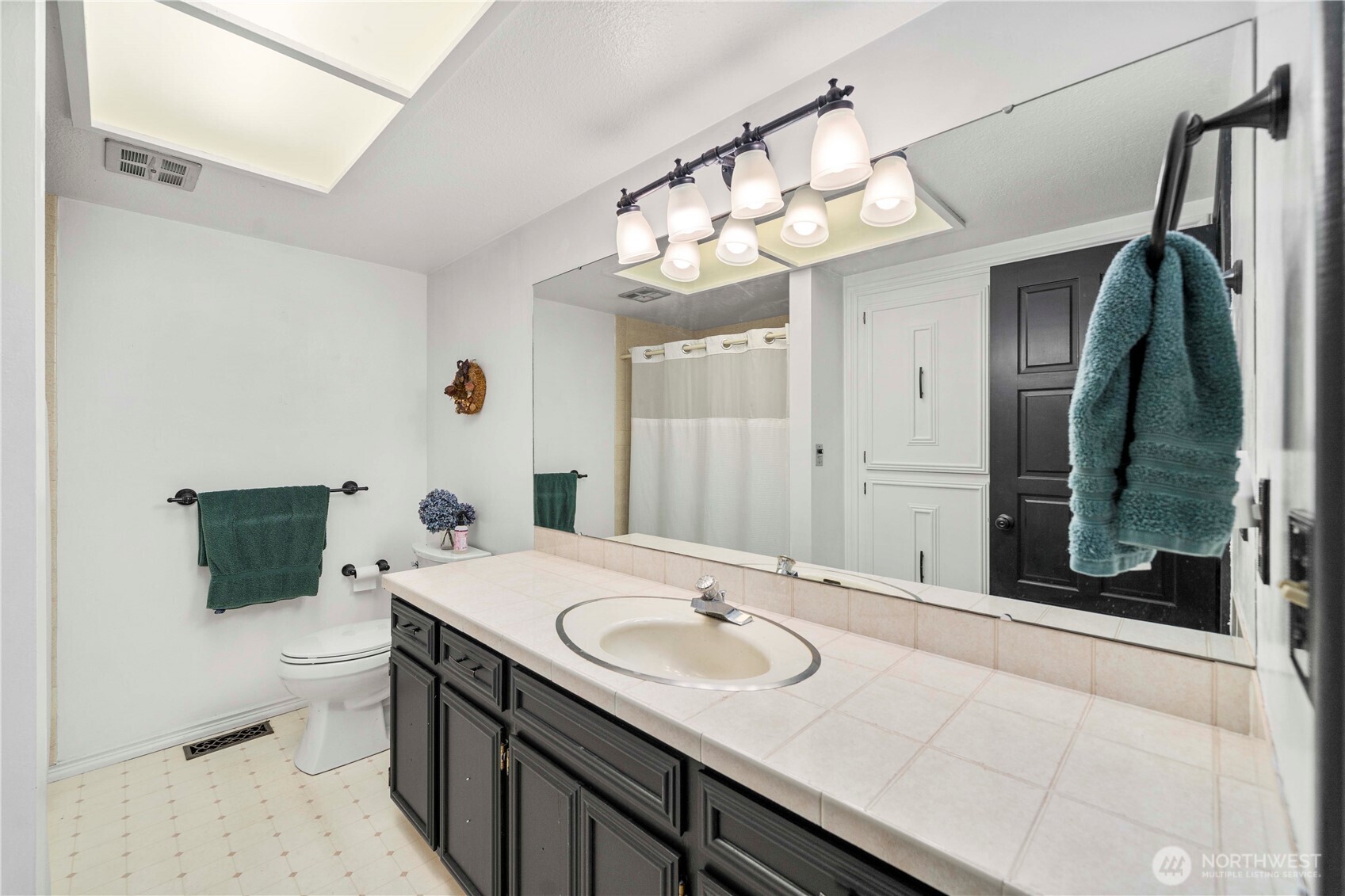 6702 77th Street W, Lakewood, WA 98499