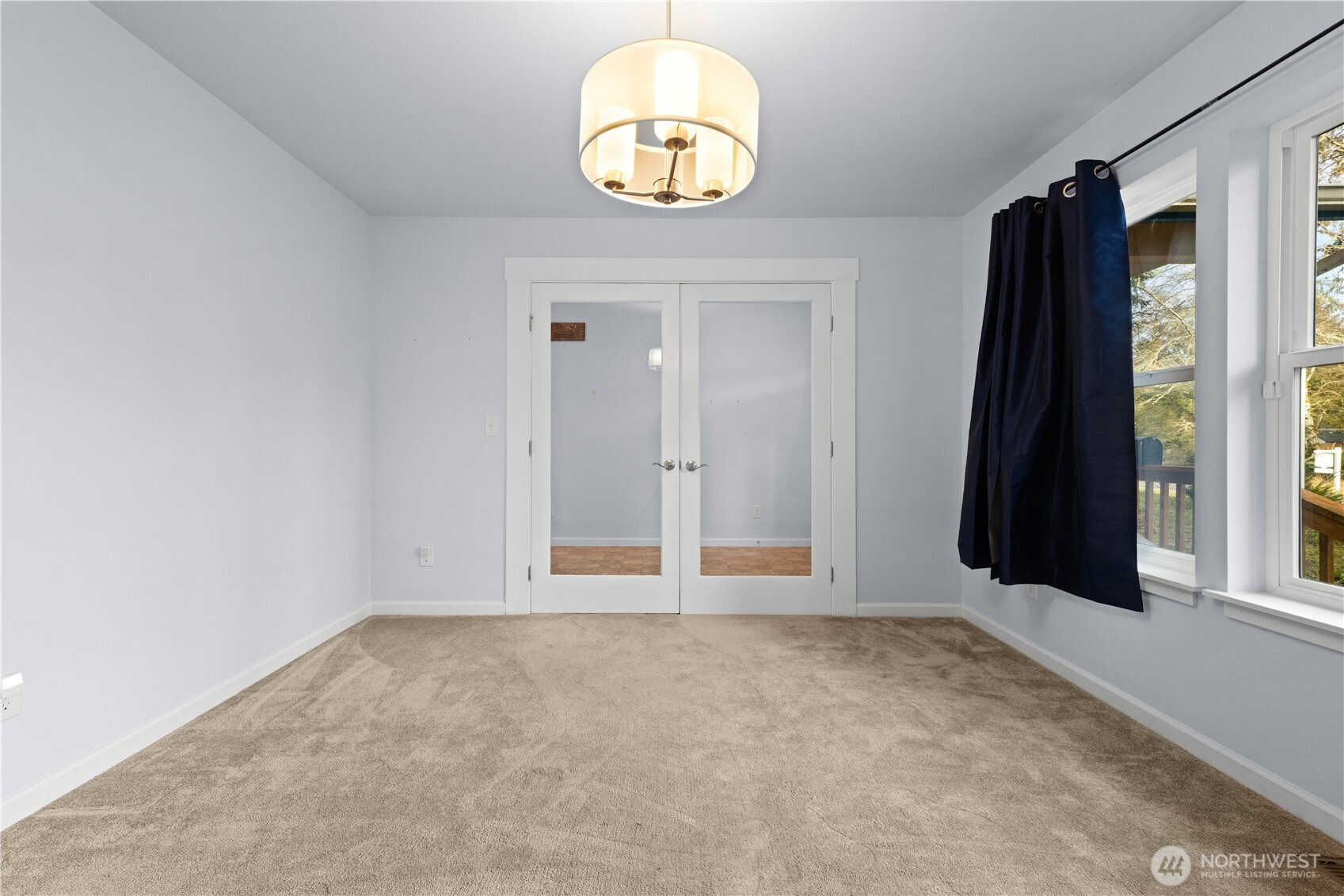 181 Duck Lake Drive NE, Ocean Shores, WA 98569