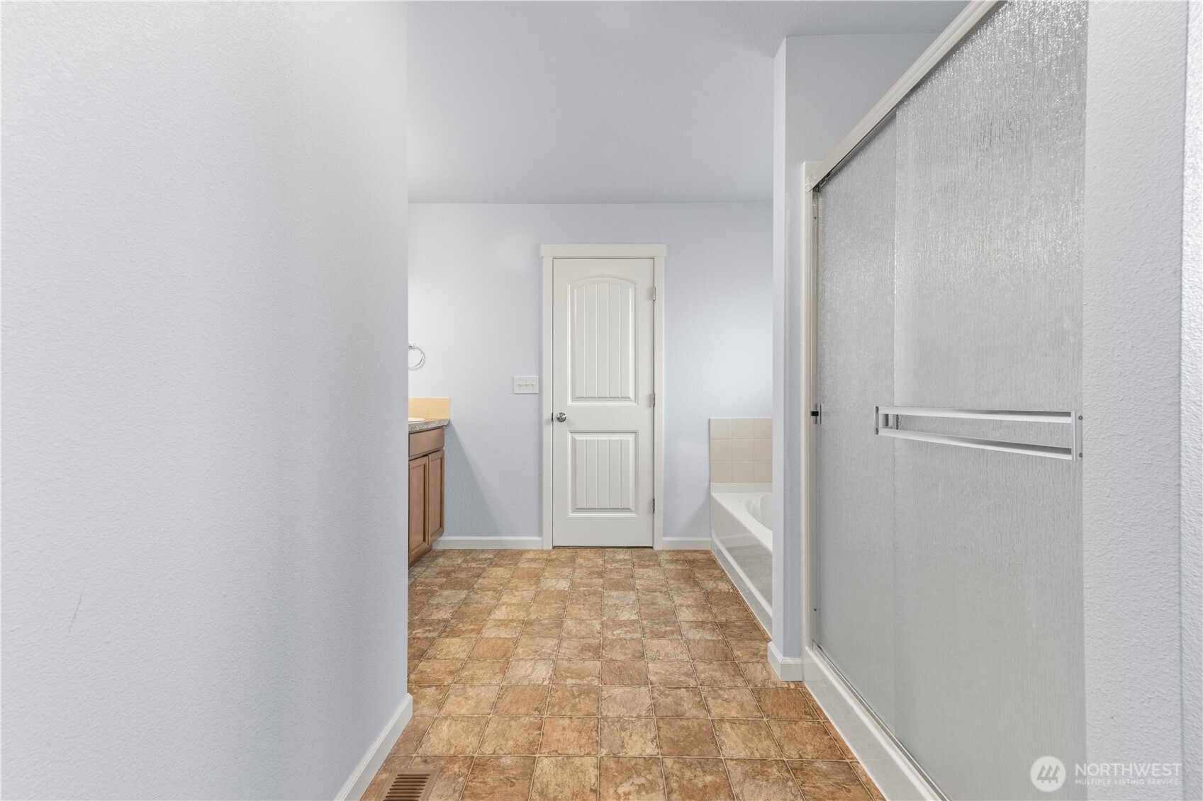 181 Duck Lake Drive NE, Ocean Shores, WA 98569