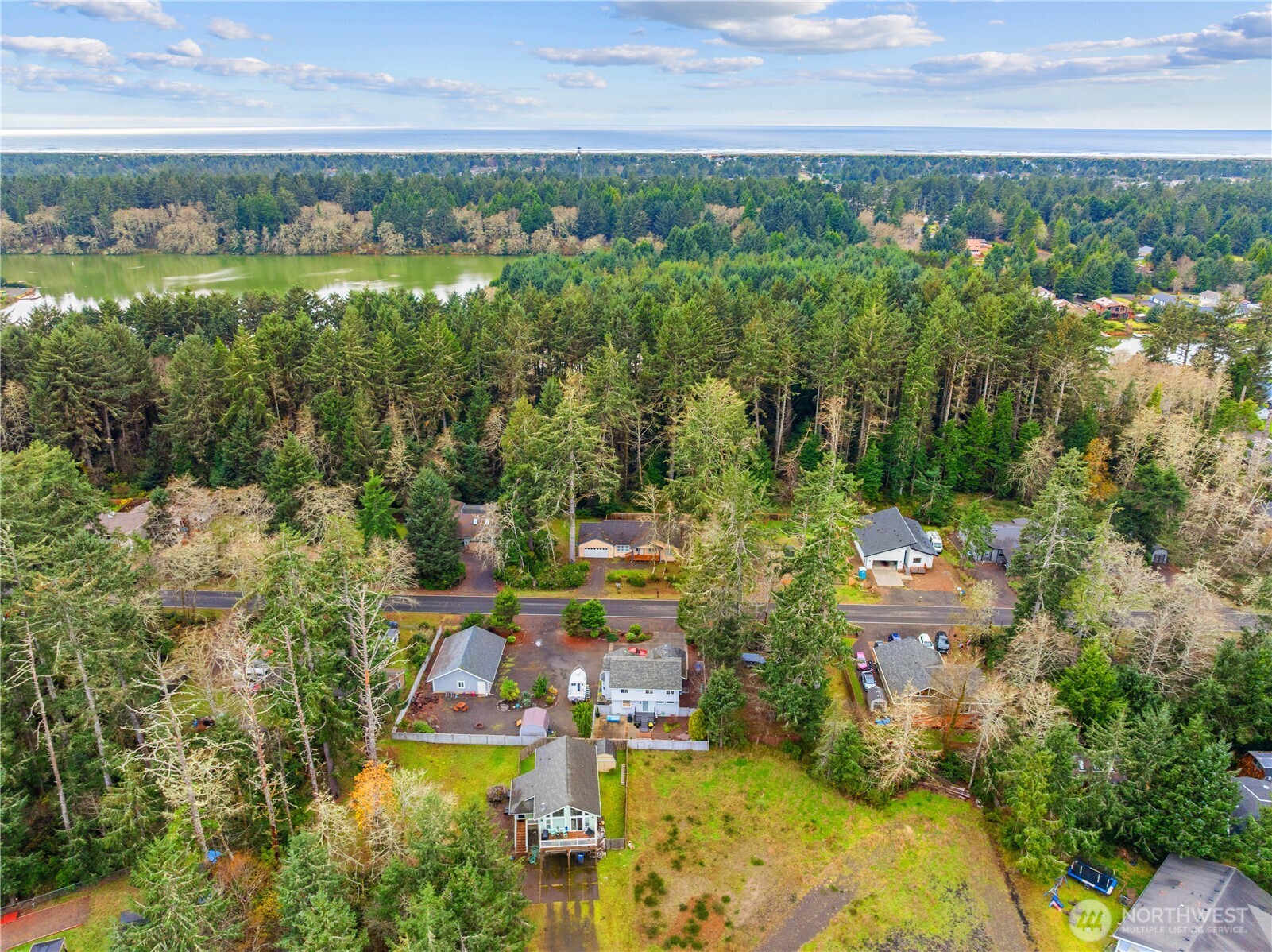 181 Duck Lake Drive NE, Ocean Shores, WA 98569