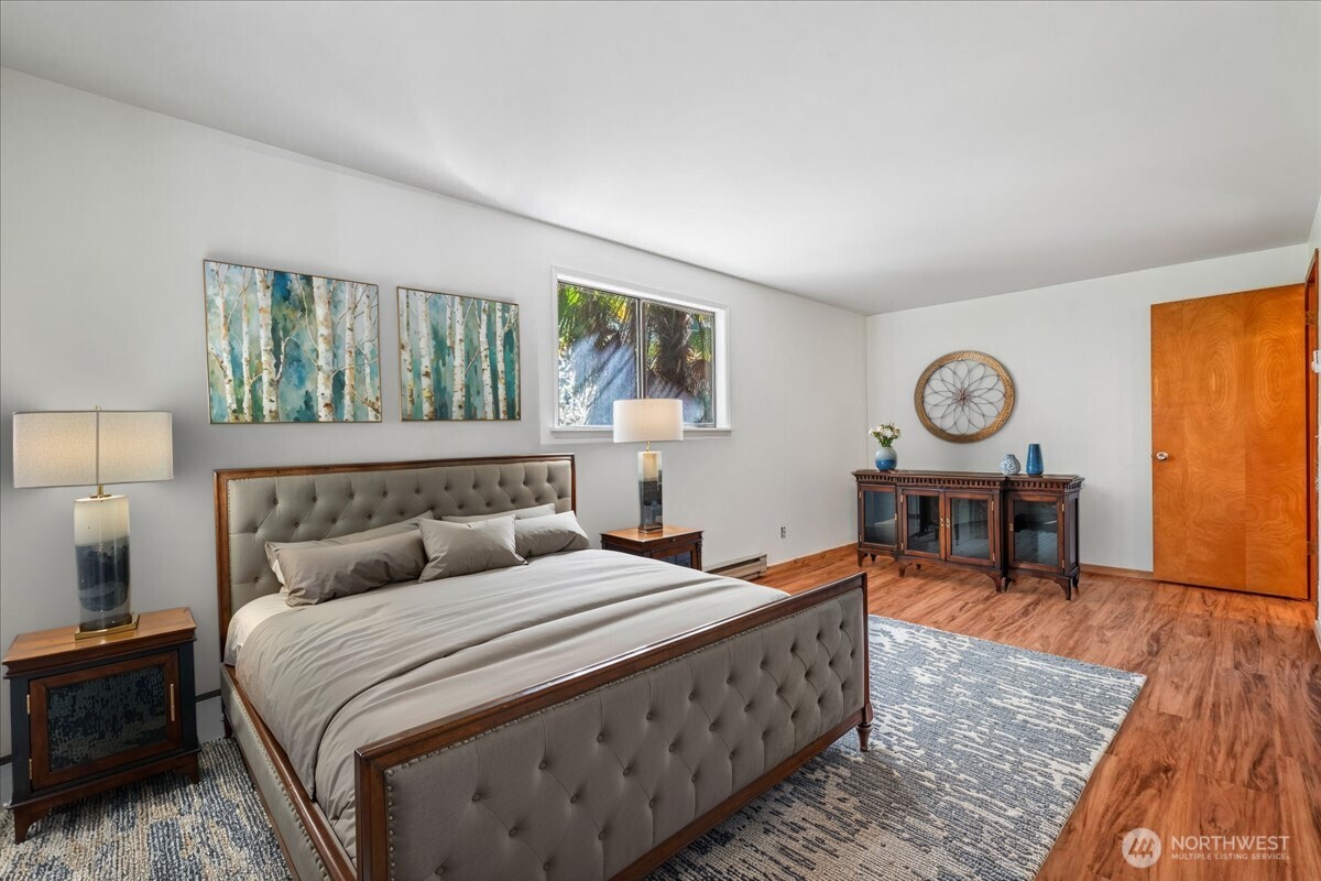 10706 Pioneer Drive , Anderson Island, WA 98303