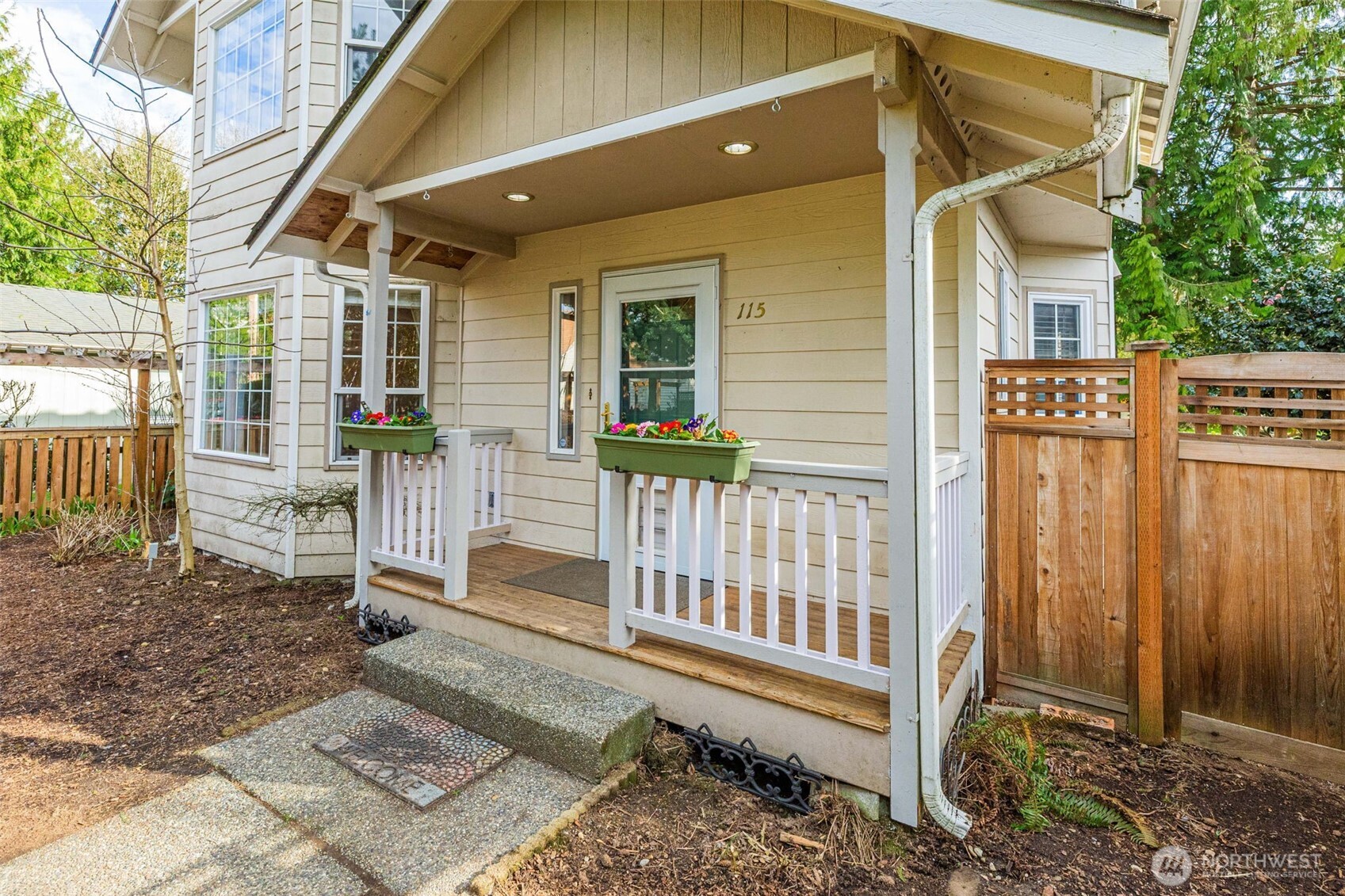 115 Long Street , Snohomish, WA 98290