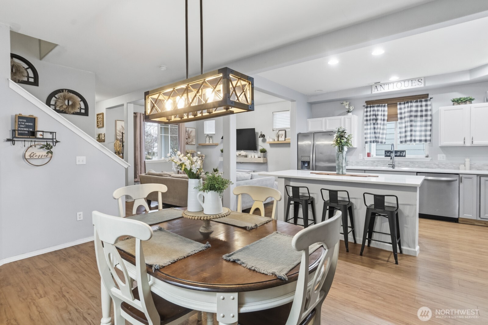 5307 Balustrade Boulevard SE, Lacey, WA 98513