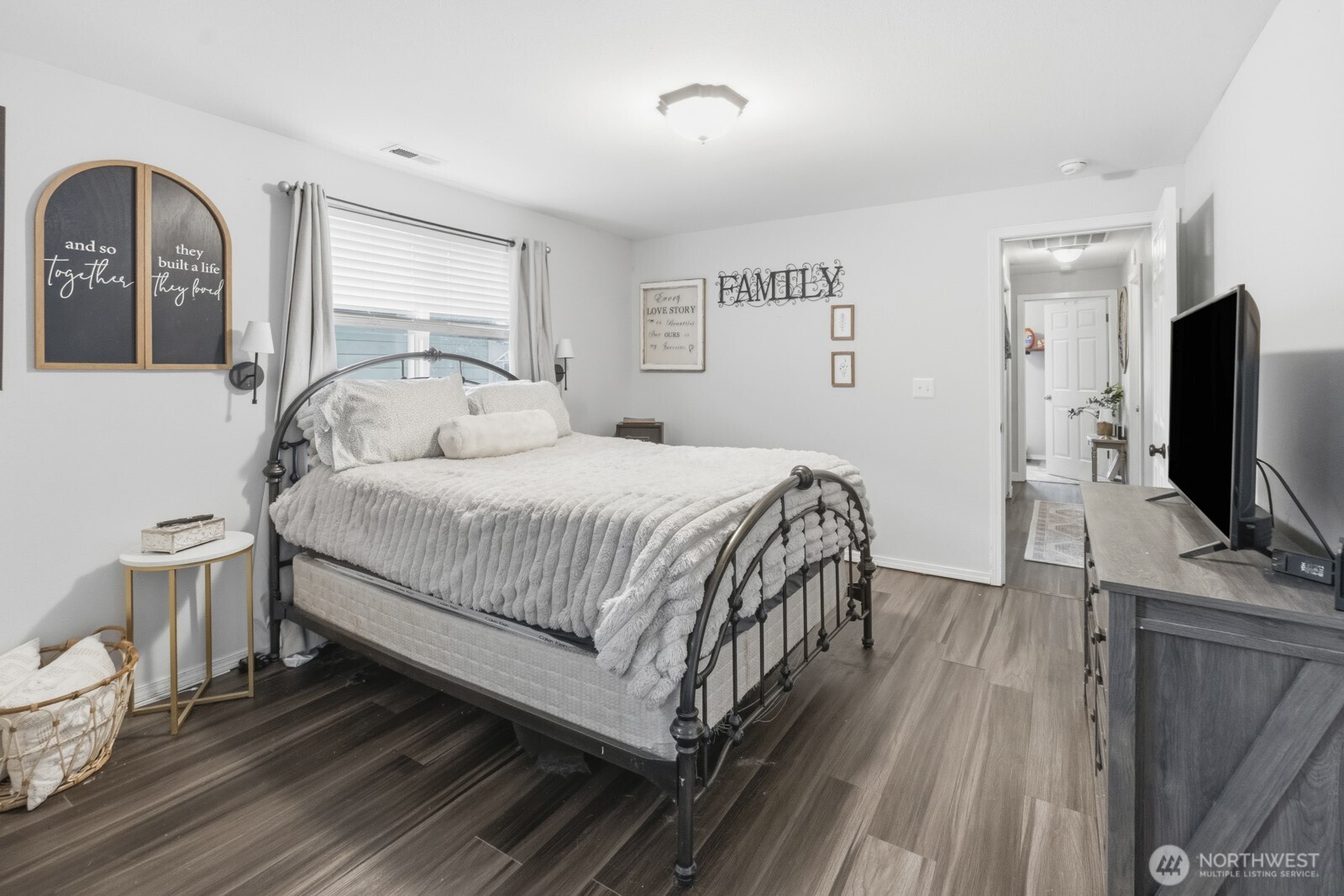 5307 Balustrade Boulevard SE, Lacey, WA 98513