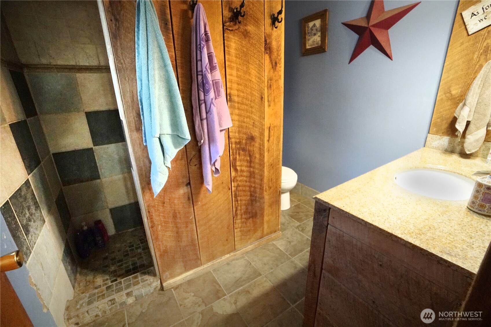 1112 Loomis Oroville Road , Loomis, WA 98827