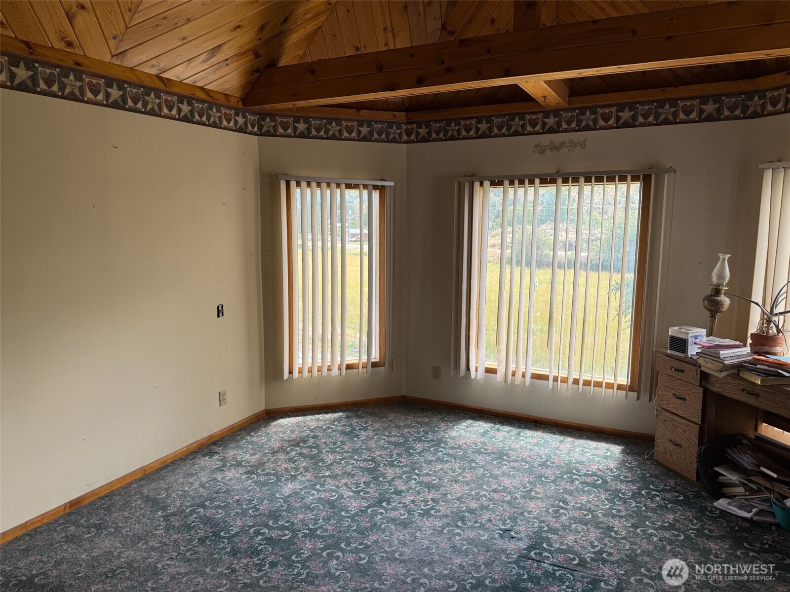 1112 Loomis Oroville Road , Loomis, WA 98827