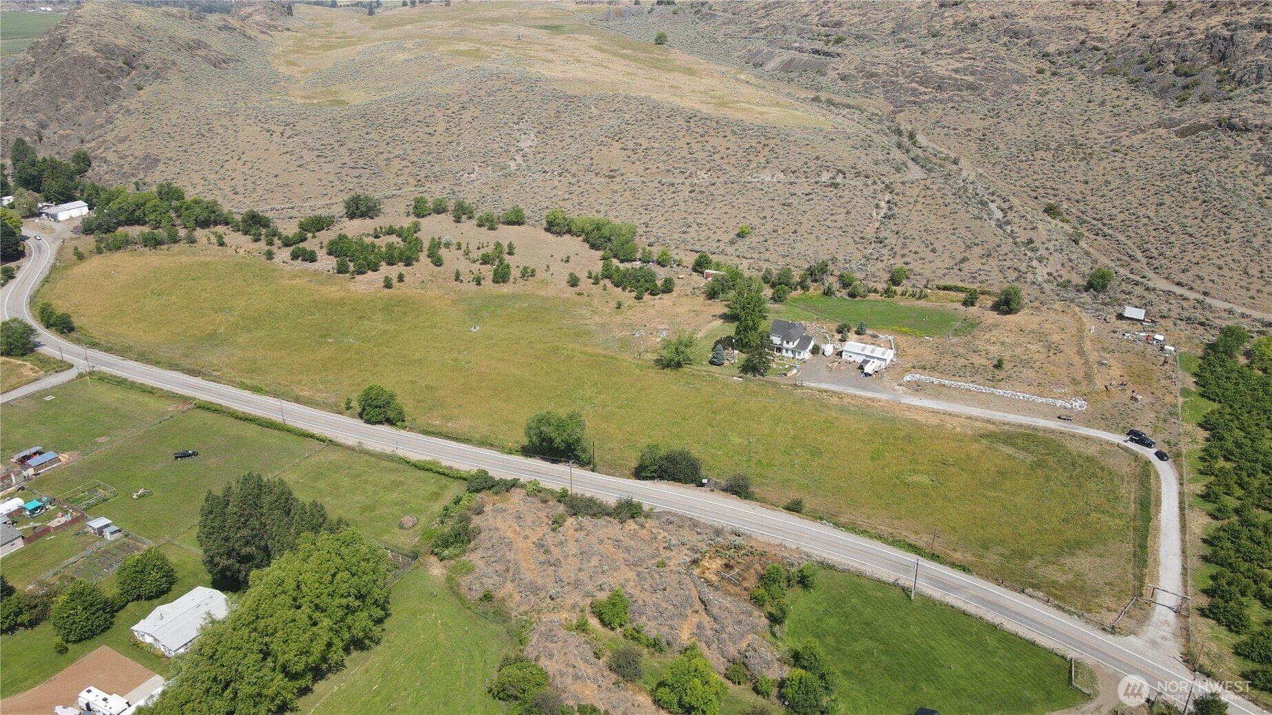 1112 Loomis Oroville Road , Loomis, WA 98827