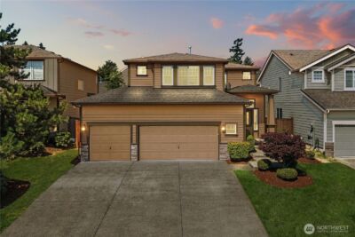 27217 104th Avenue SE, Kent, WA 98030