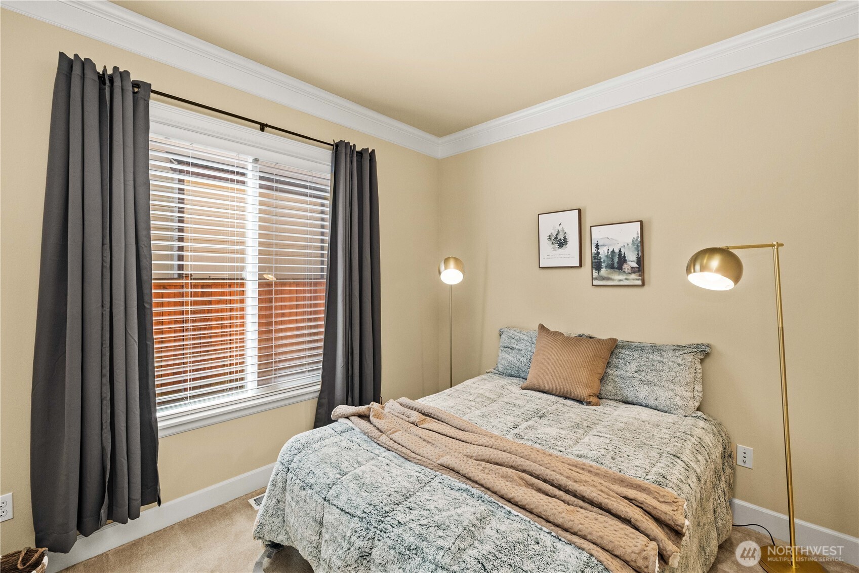 27217 104th Avenue SE, Kent, WA 98030