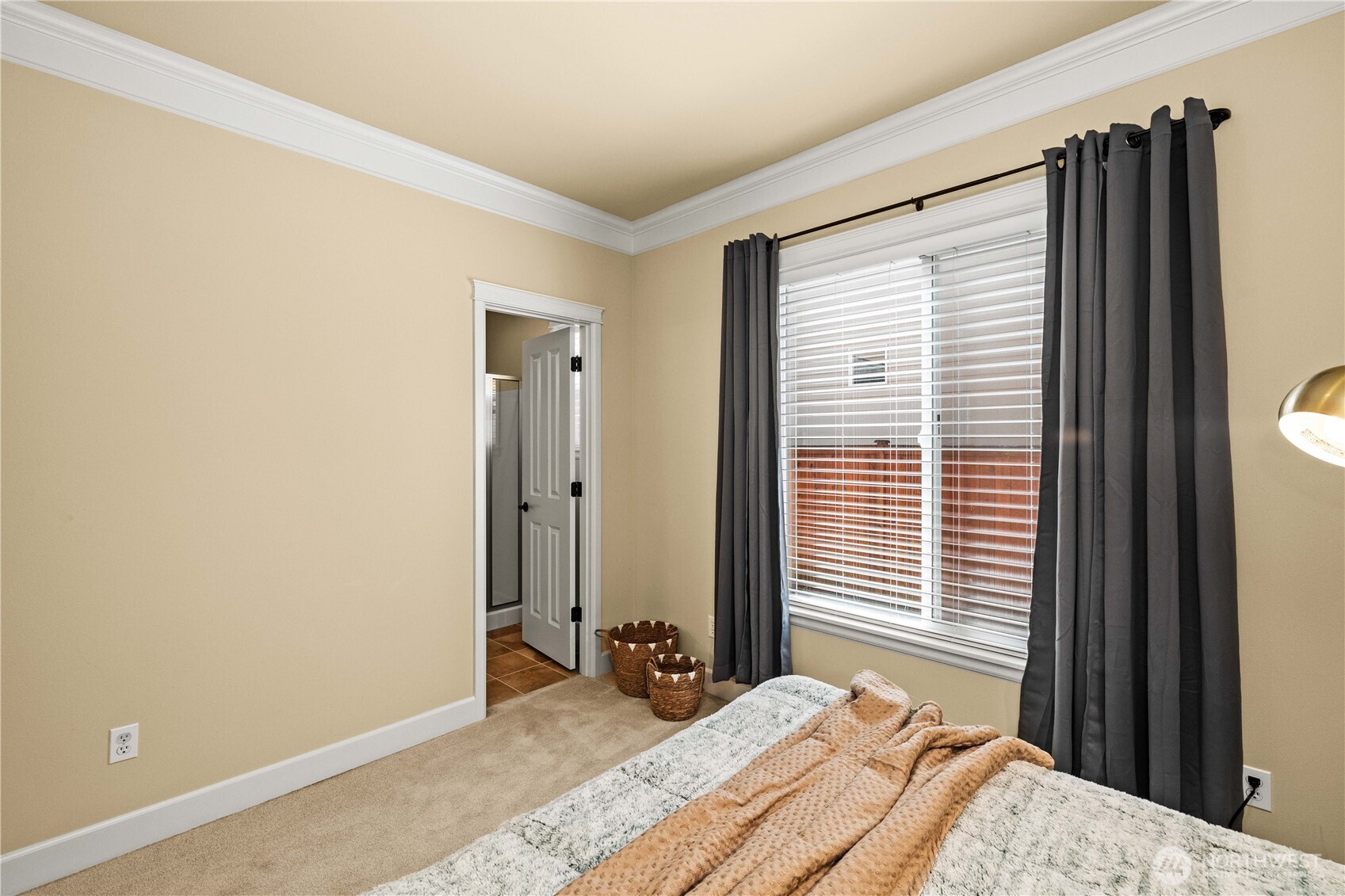 27217 104th Avenue SE, Kent, WA 98030