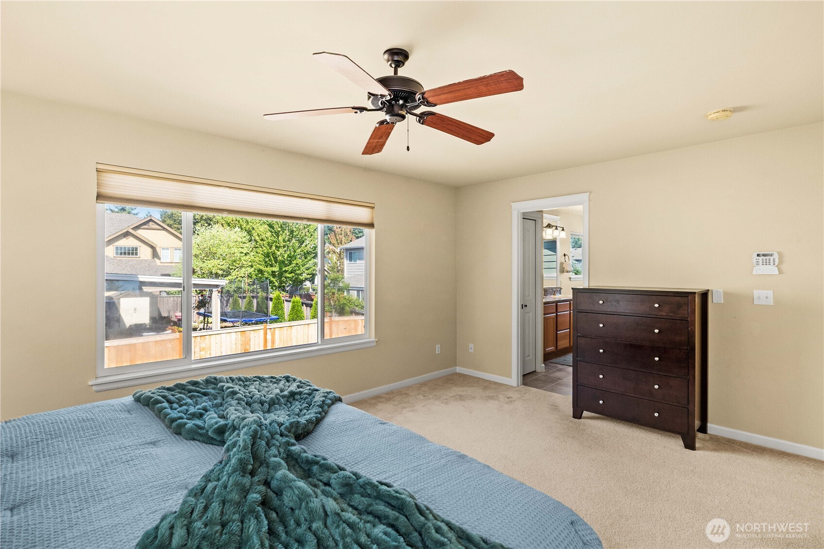 27217 104th Avenue SE, Kent, WA 98030