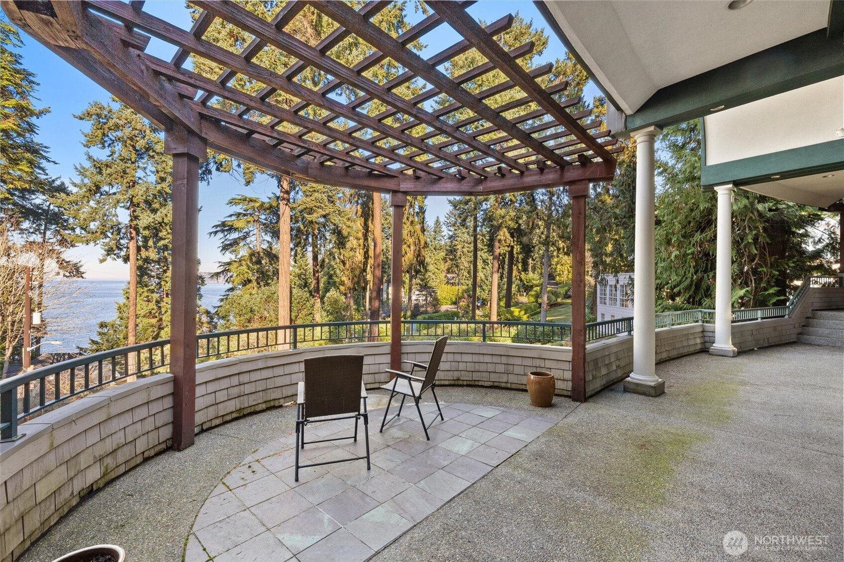 16340 Maplewild Avenue SW, Burien, WA 98166