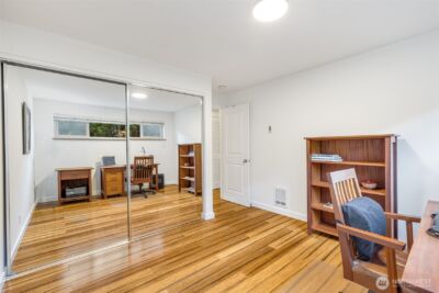 732 11th Avenue E #202, Seattle, WA 98102 - Photo 17