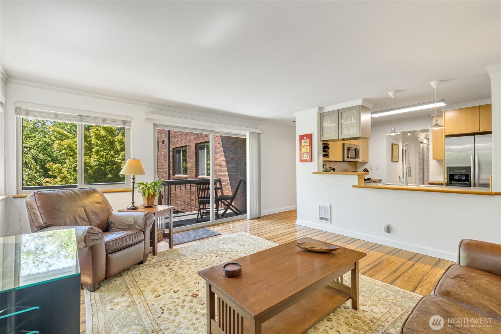 732 11th Avenue E #202, Seattle, WA 98102