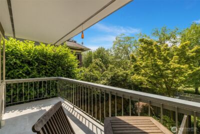 732 11th Avenue E #202, Seattle, WA 98102 - Photo 6