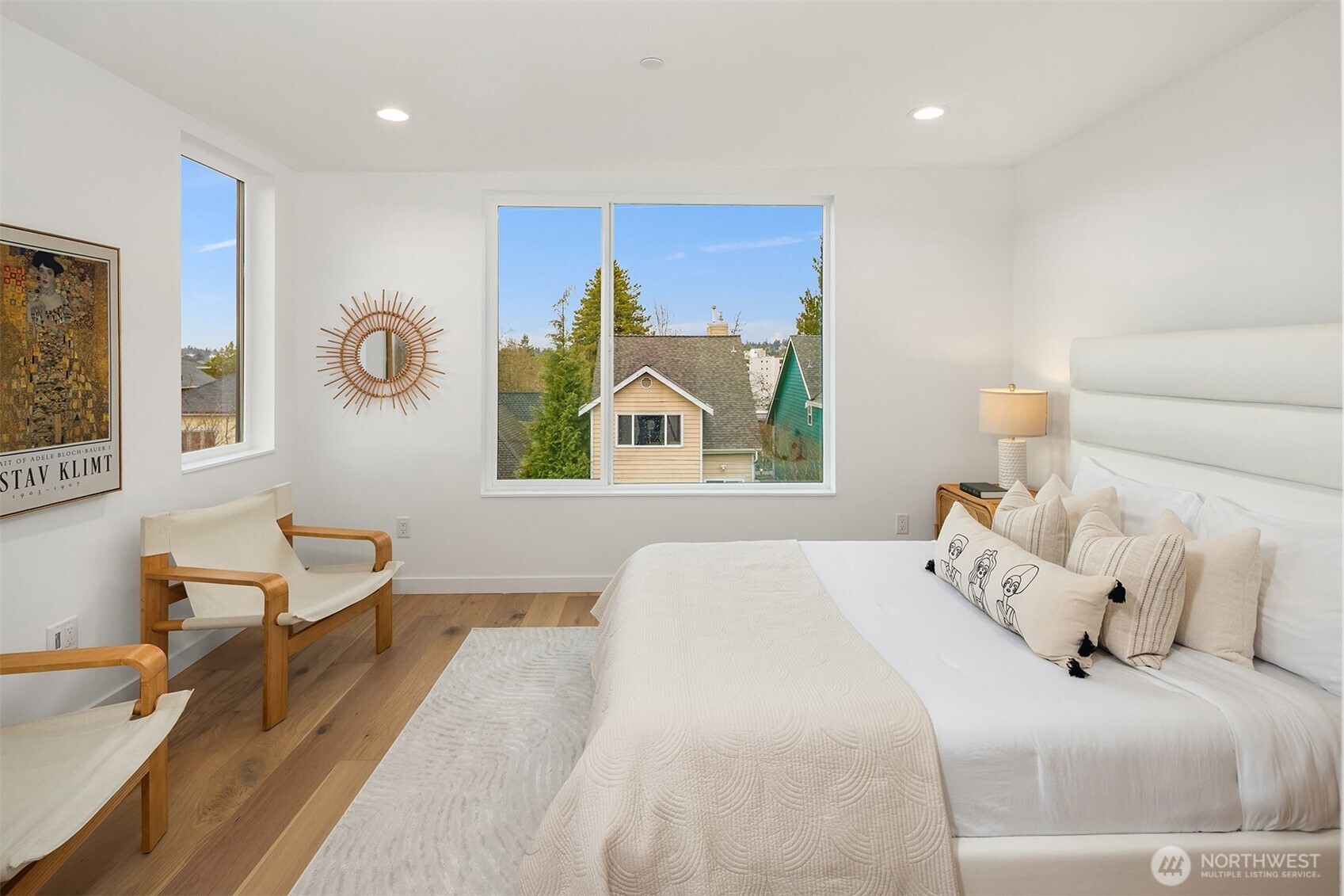 2340 N 64th Street #B, Seattle, WA 98103