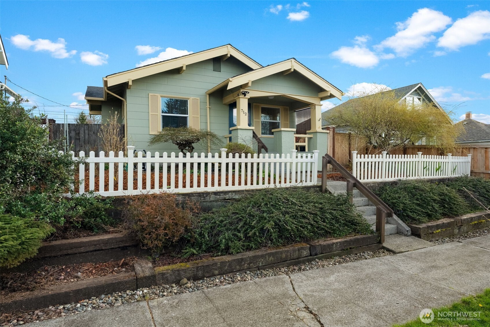 712 S 58th Street , Tacoma, WA 98408