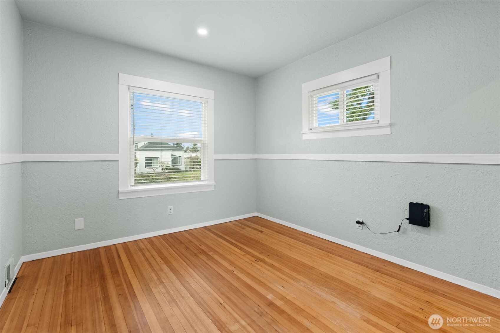 712 S 58th Street , Tacoma, WA 98408