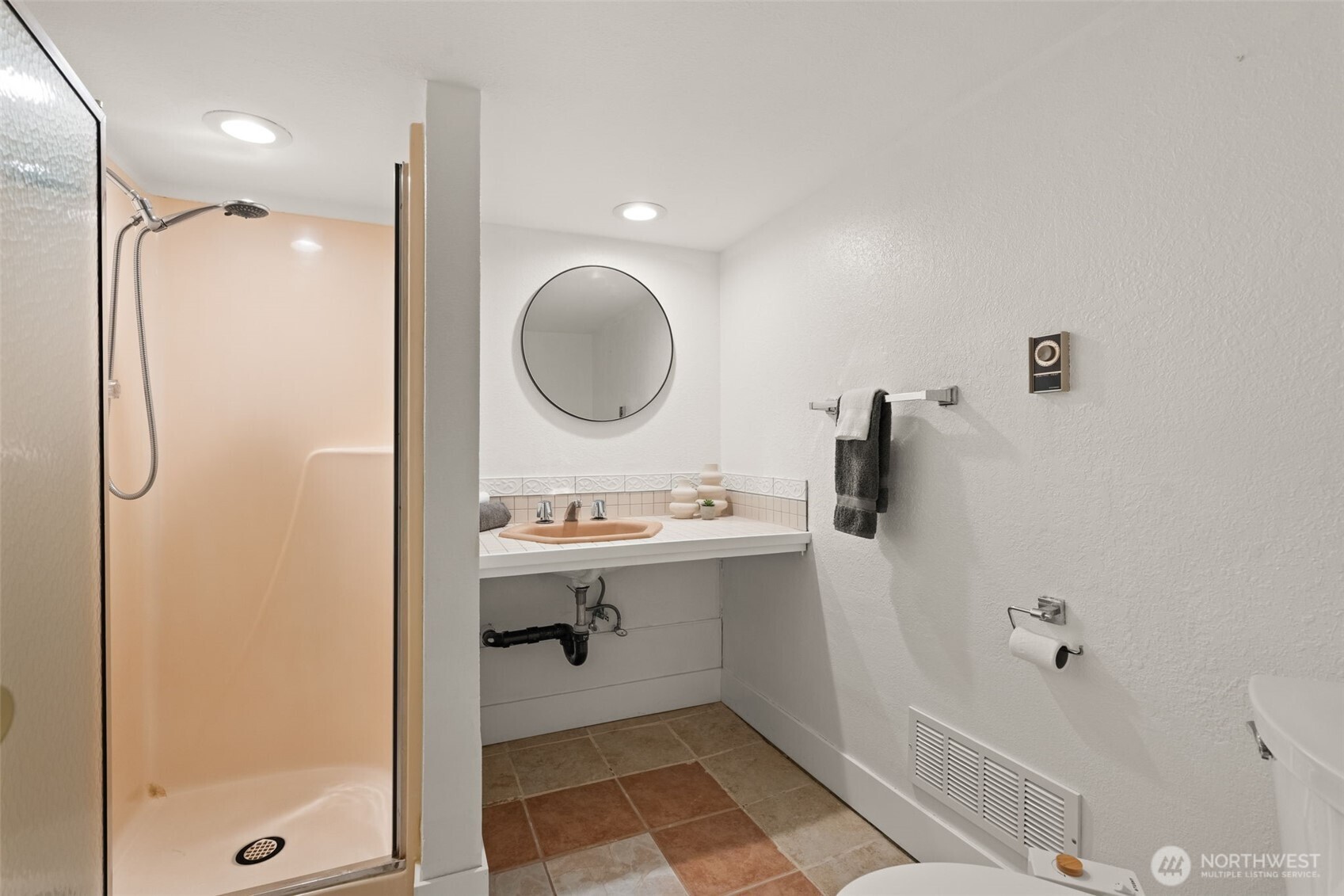 712 S 58th Street , Tacoma, WA 98408