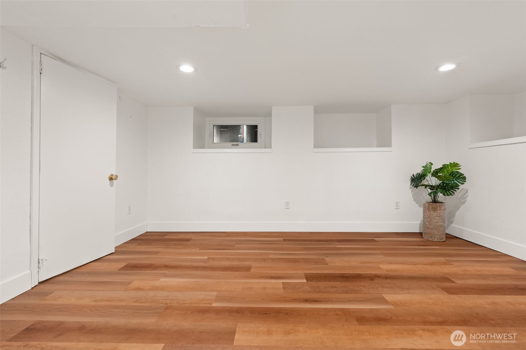 712 S 58th Street , Tacoma, WA 98408