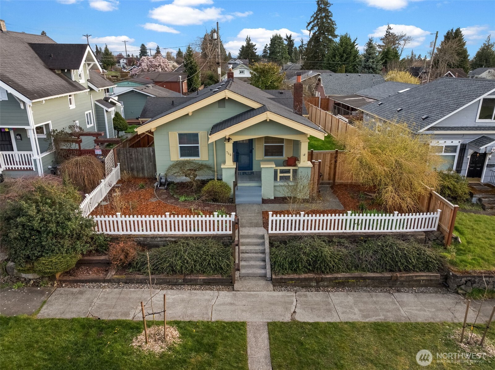 712 S 58th Street , Tacoma, WA 98408