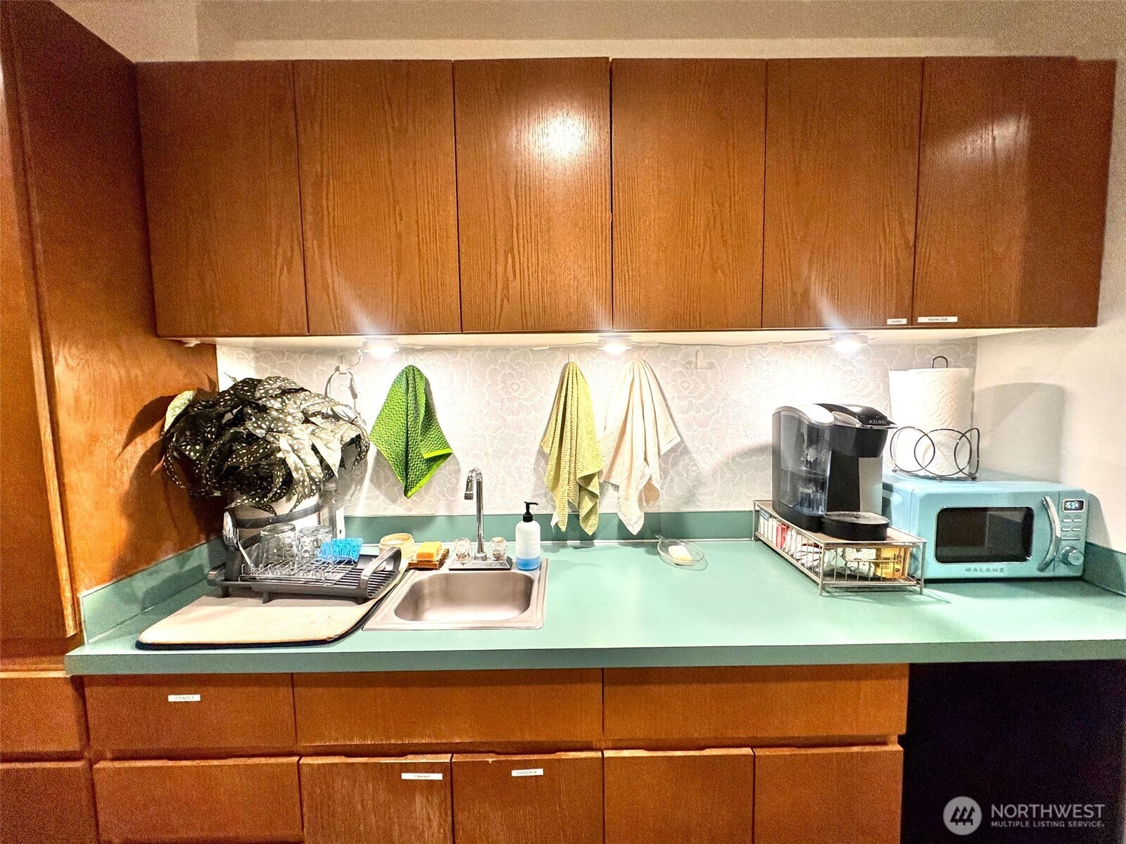 1800 Cooper Point Road SW #2, Olympia, WA 98502