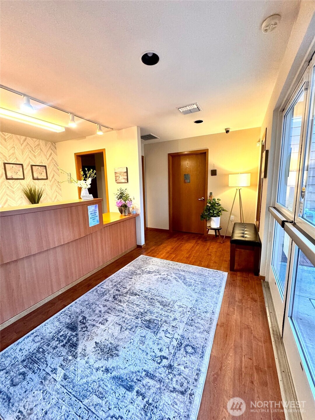 1800 Cooper Point Road SW #2, Olympia, WA 98502