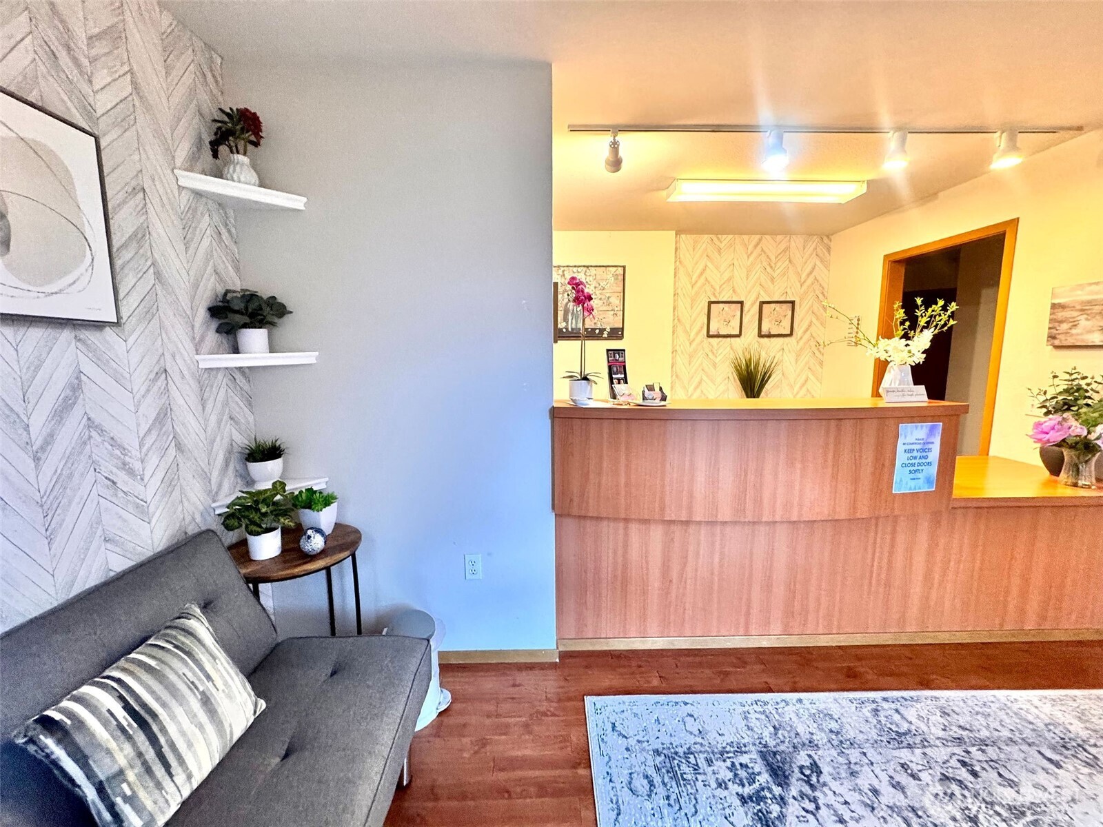 1800 Cooper Point Road SW #2, Olympia, WA 98502