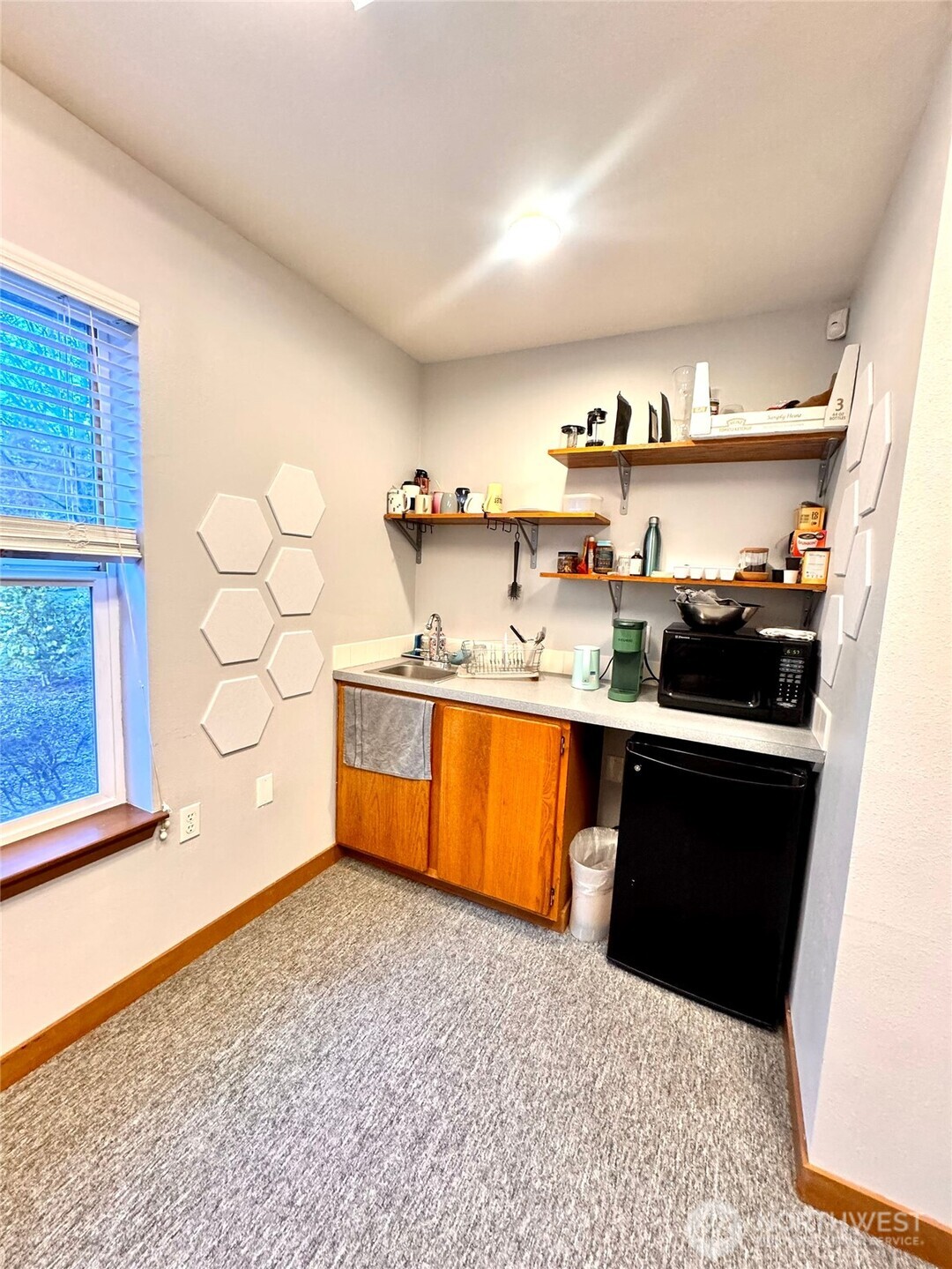 1800 Cooper Point Road SW #2, Olympia, WA 98502