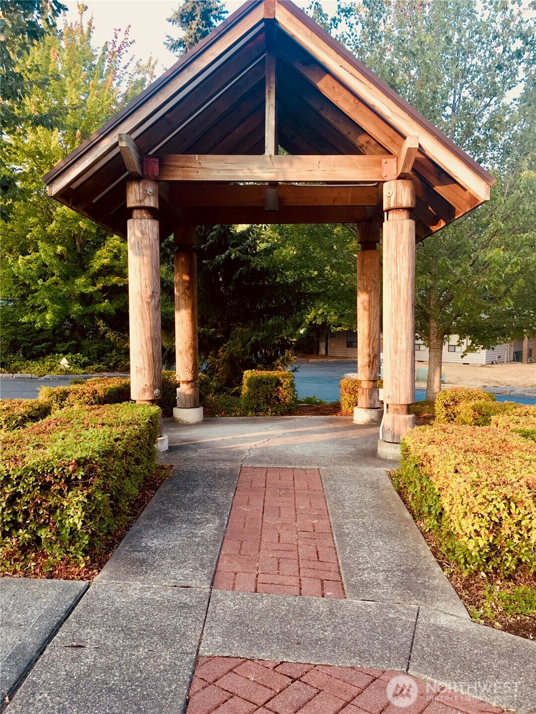 1800 Cooper Point Road SW #2, Olympia, WA 98502