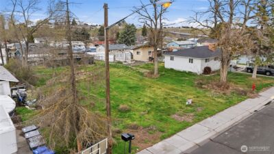 1528 N Buell Street , Moses Lake, WA 98837 - Photo 6